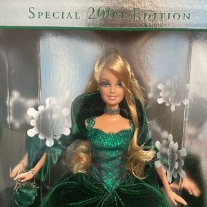 2004 Holiday Barbie and Ornament